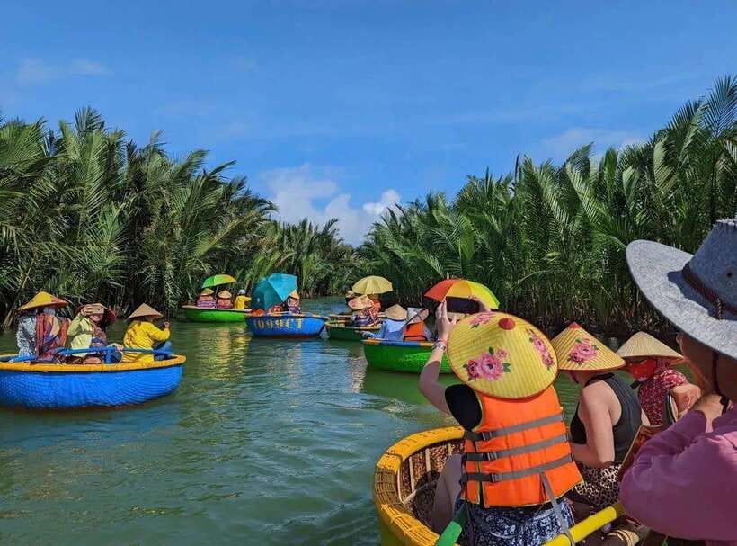 Coconut Boat Hoi An - Basket Boat Spinning and the Real Meaning of Performance