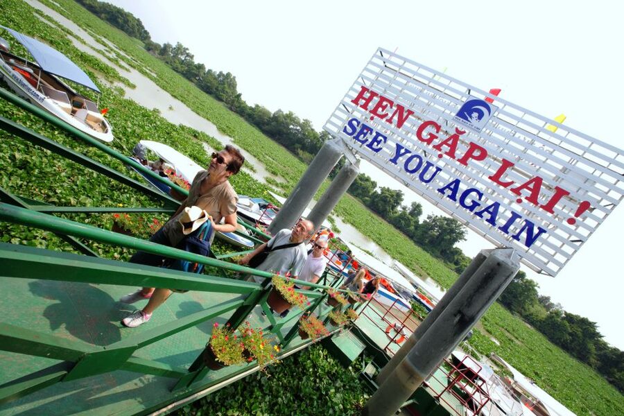 Cu Chi Tunnels Luxury Speed Boat Half Day Tour - The Start: Short Video, River Momentum, Then You’re Ready for the Tunnels