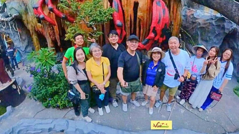 Da Lat: Half-Day Morning Datanla + Clay Tunnel + Crazy House - Clay Tunnel: terracotta art, Infinity Lake photos, and local landmarks