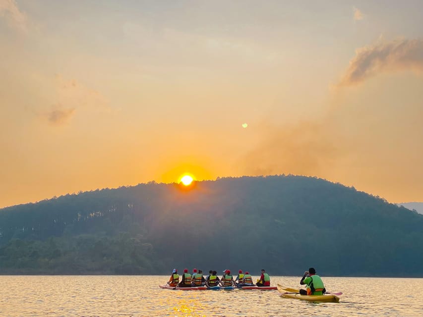 Da Lat: Tuyen Lam Lake Kayak or SUP Tour - The coffee and cake is not an afterthought