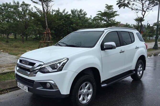 Da Nang Airport Transfer to Da Nang Hotel by Private Car - Entering the city: what this transfer is really for