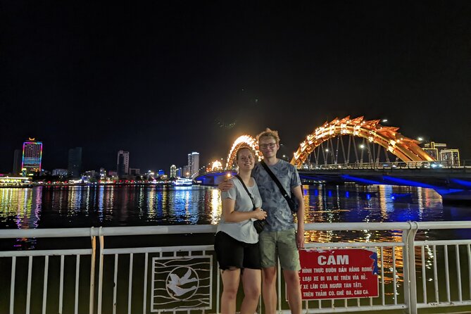 Da Nang By Night: Seafood dinner, night market and cruise trip - Seafood Dinner: The Included Meal You’ll Probably Remember