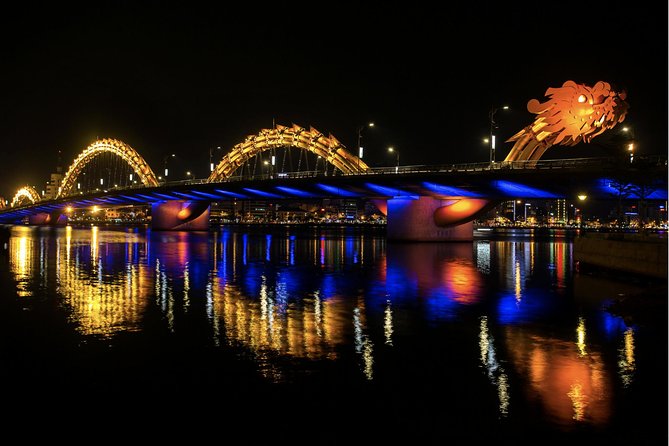 Da Nang By Night: Seafood dinner, night market and cruise trip - Dragon Bridge and Da Nang Icon Stops After Dark