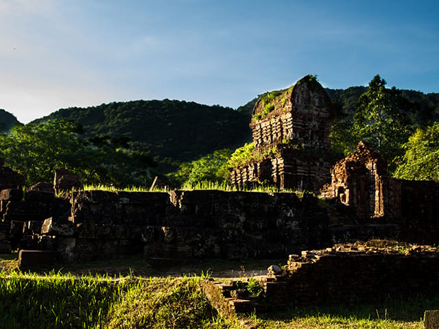 Da Nang: Half-day Journey To My Son Sanctuary - Transportation reality: what to watch and how to handle it