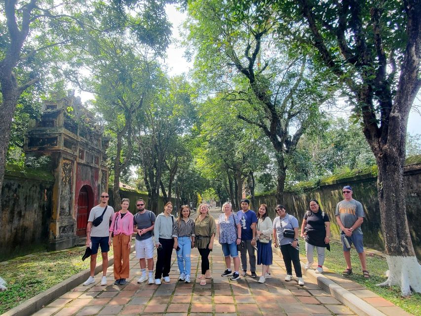 Da Nang/Hoi An: Hue Imperial City via Hai Van Pass & Lunch - Lunch in Hue: local flavors plus vegetarian options