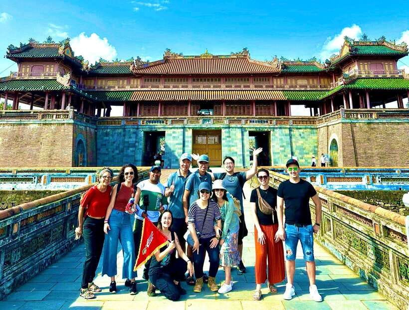Da Nang: Hue Imperial Day Trip, Hai Van Pass Train, & Lunch - Lunch in Hue, plus how to plan around it