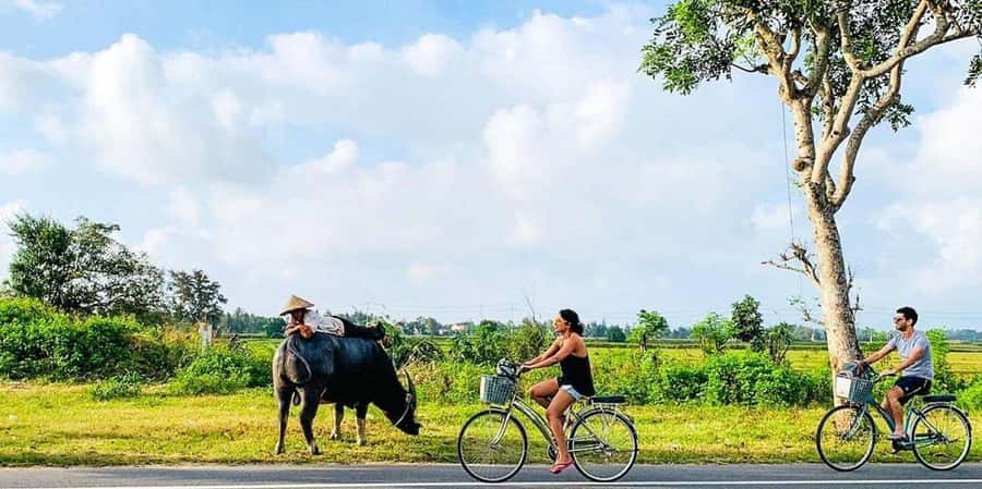 Da Nang or Hoi An: Countryside Bike & Basket Boat Tour - Cam Thanh Eco-Coconut Village: where the pace slows down