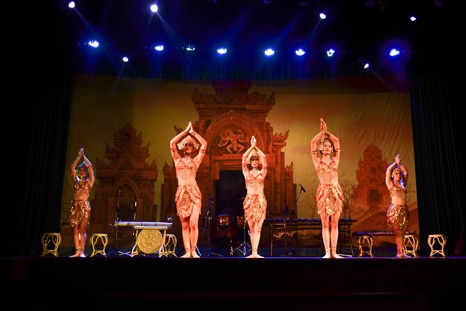 Da Nang: "Tien Sa Show" Ticket - Trung Vuong Theater, the 8:00 pm plan that makes the evening easy