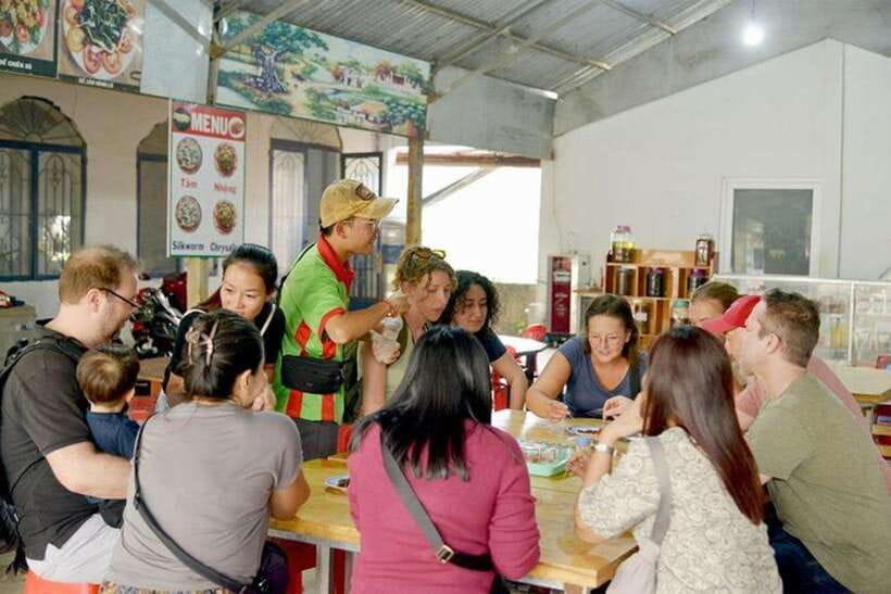 Dalat Countryside & Pongour Waterfall Tours (Small Group) - Cuong Hoan Silk Factory: Watching Thread Become Fabric