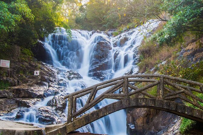 Dalat Essence: City Explorer Day Tour by Private Car - Your Morning Run: From Pickup to a Full-Day Sight Circuit