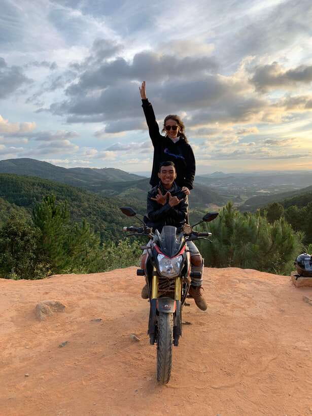 Dalat: MOTORBIKE TOUR TO PONGOUR FALLS- SILK- COFFEE FARM - Linh An Pagoda and the craft village rhythm