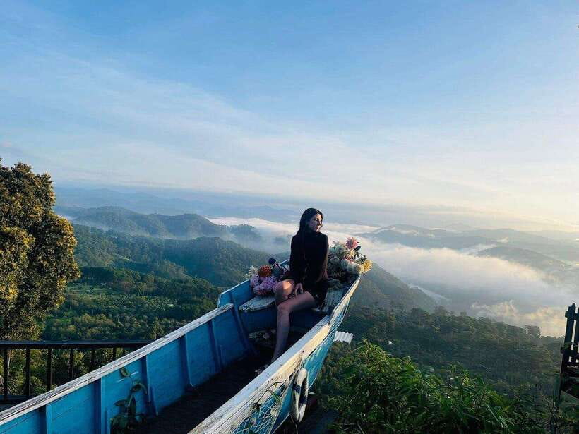 DaLat: Sunrise, Clouds, Peaceful Mornings from 4:00 to 10:00 - Key points to know before you go