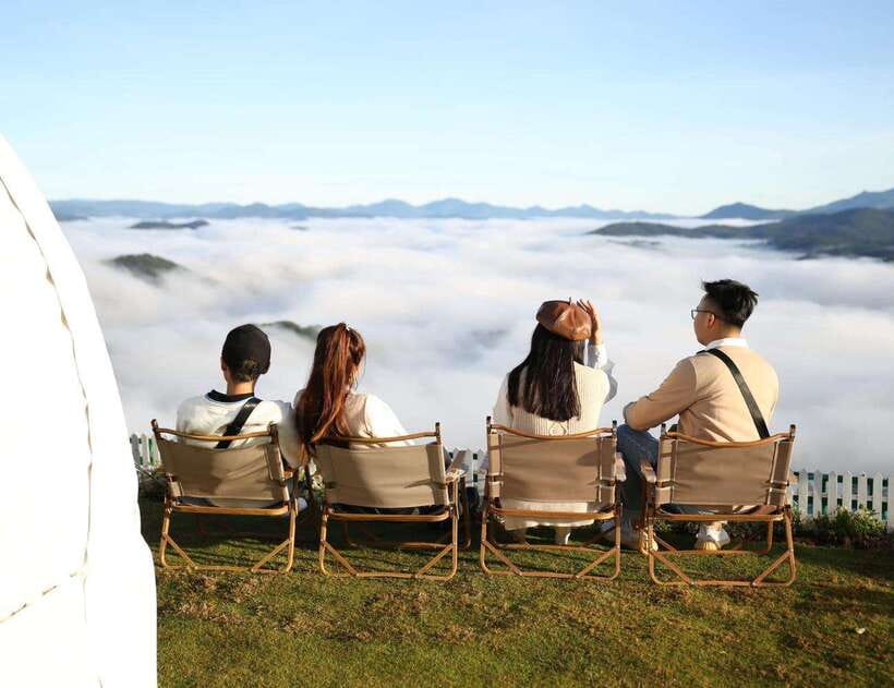 DaLat: Sunrise, Clouds, Peaceful Mornings from 4:00 to 10:00 - Why this sunrise window matters in Da Lat