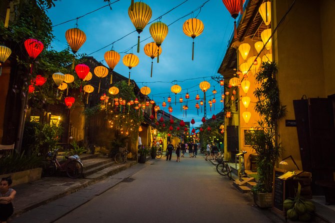Danang Airport to Hoi An Private Transfer with English Speaking Driver - Optional stops and special requests, including baby seats