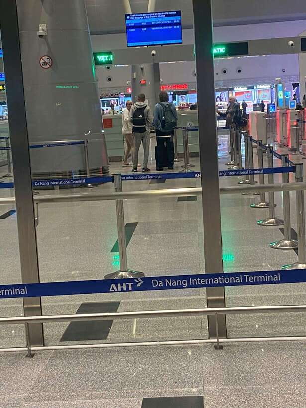 DaNang: Fastrack in DAD inter airport - Who this fits best in real life