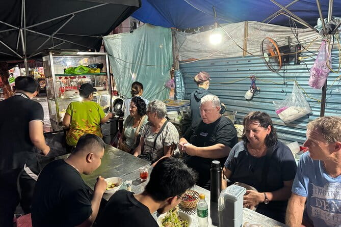 Danang Food Tour With Local Students - Why This Da Nang Food Tour Works So Well