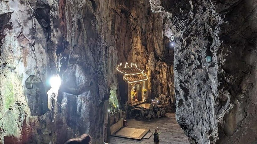 DaNang/HA: Lady Buddha, Marble Mountain & Am Phu Caves Tour - Monkey Mountain extras: Lady Buddha energy and possible monkeys