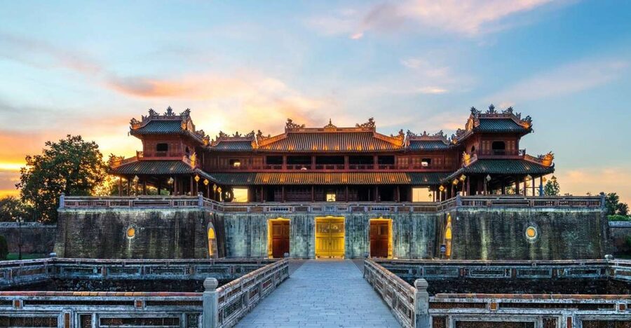 DaNang/Hoi An: Hue Citadel via Hai Van Pass Small Group Tour - Price and value for a $50-per-person Hue itinerary