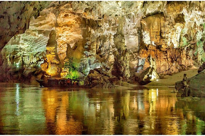 DELUXE SMALL Group : PHONG NHA CAVE And PARADISE CAVE Full Day Guided Tour - Group size, guide quality, and the real value test