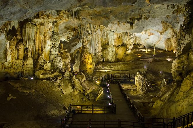 Deluxe Small Group Tour: Phong Nha Cave And Dark Cave 1 Day - Value and logistics: what you’re really paying for at $79