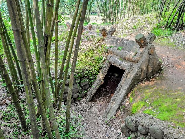 DMZ TOUR HUE - Deluxe group tour full day - Quick DMZ Tour Hue Highlights You Should Care About