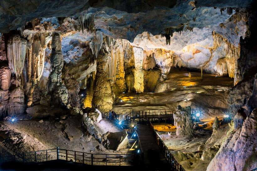Dong Hoi/Phong Nha: Paradise Cave - Phong Nha Cave Tour - Lunch break: local Vietnamese food with real vegetarian options