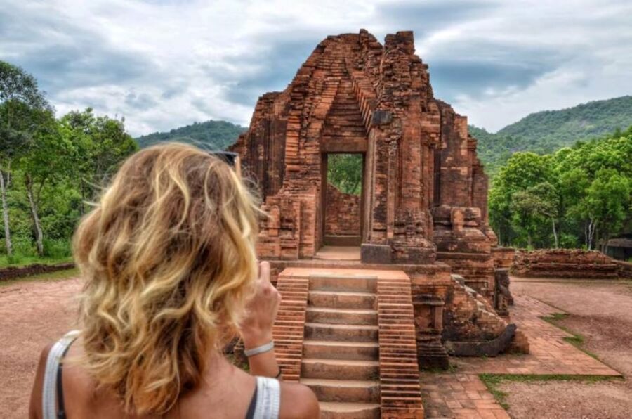 Early My Son Sanctuary Private Tour From Hoi An/Da Nang ! - Getting back: the option for a Thu Bon River boat ride