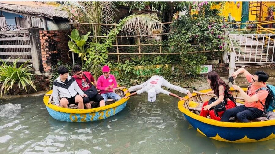 Experience Bamboo Basket Boat on Coconut village w Locals - Folk singing in a short burst: quick culture, no long speeches