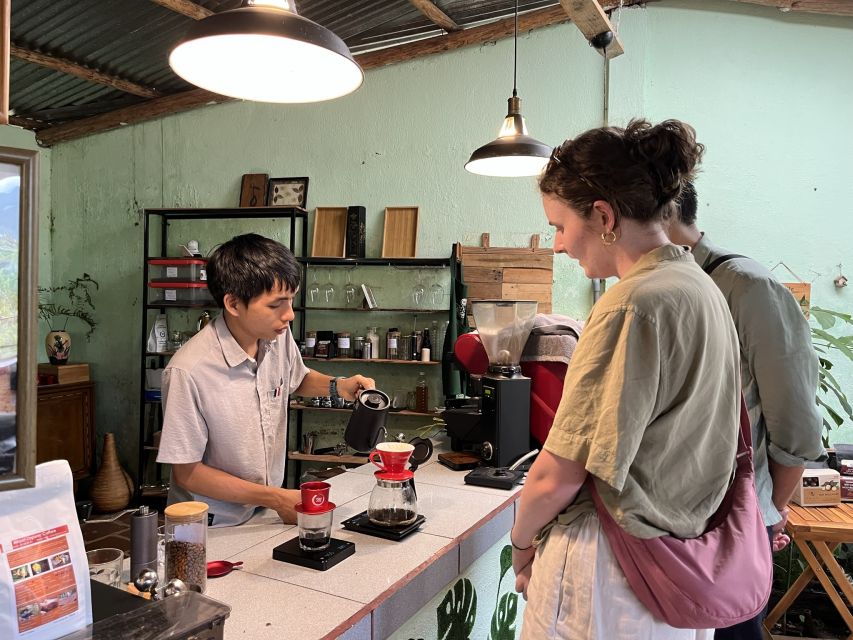 Experience specialty coffee with sustainable coffee farmers - Sustainable farming talk, translated into what you taste
