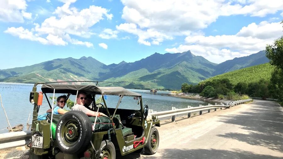EXPERIENCED JEEP TOUR IN SON TRA PENINSULA - Vong Canh’s House at 580m, then Radar Station 29 at 621m