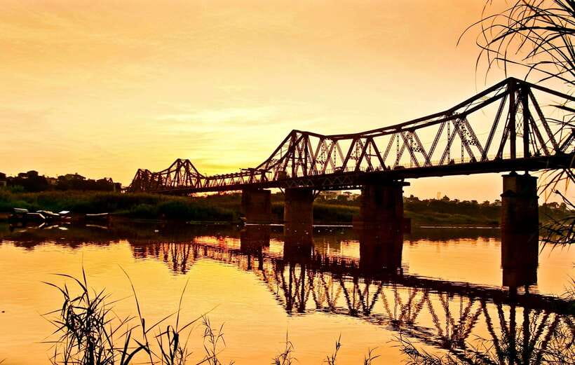 Explore Hanoi Old City By Cycling Tour With Small Groups - Where you meet, how the ride starts (24 Hoi Vu Street)