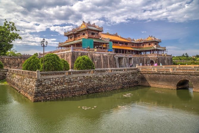 Explore Hoi An Ancient Town and Coconut Village with Dinner - Who this tour is best for