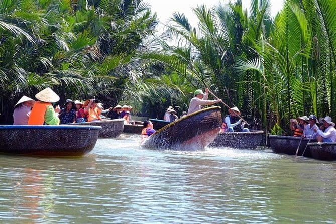 Explore Hoi An Ancient Town and Coconut Village with Dinner - Cam Thanh Coconut Village basket boat ride, crafts, and the race