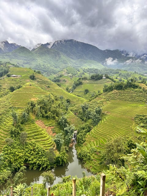 Explore Sapa by TrekkingAdventures, Mountain,Rice fields - Rain boots, fog, and the souvenir pressure you should expect