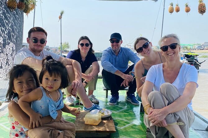Floating Market & Hidden Canals – Small Group Morning Boat Tour - The Cai Rang floating market stop (the first 1 hour 50 minutes)