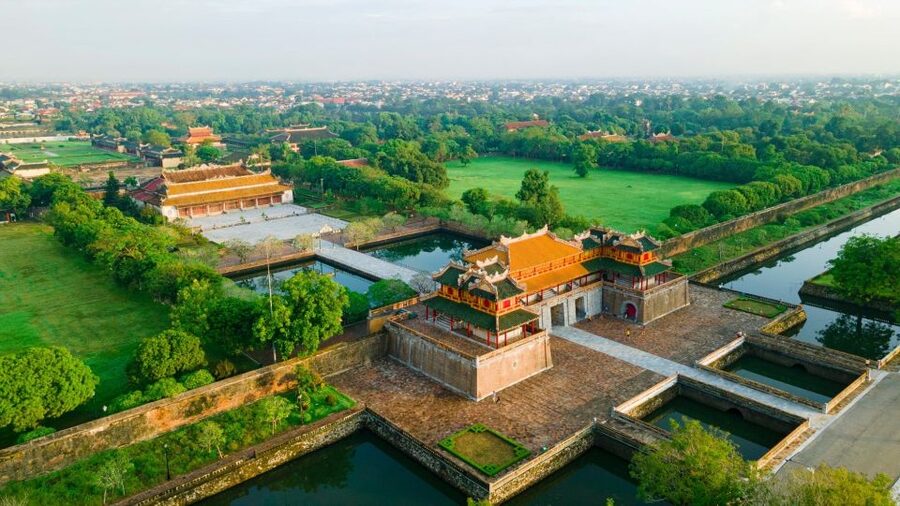 From Da Nang: Hue Guided Day Trip with Lunch - Comfort, heat, and the car ride question