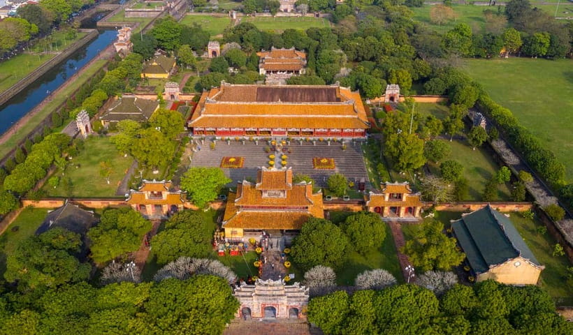From Da Nang: Hue Imperial City Full-Day Tour - Vietnamese lunch in Hue, more satisfying than you expect