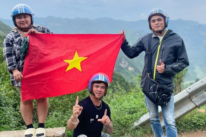 From Ha Giang - Cao Bang - Ban Gioc waterfall: 4days 3nights - Day 2: Dong Van market morning, Nho Quê River, and Ma Pi Leng Pass