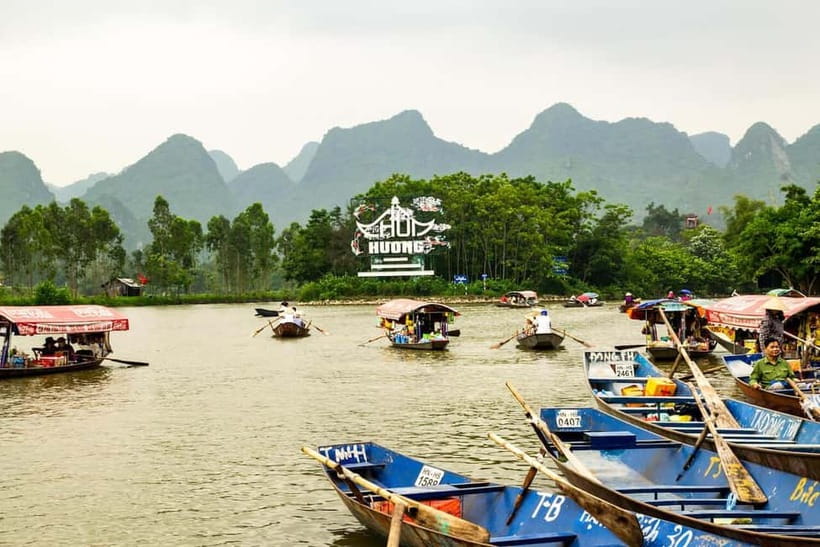 From Ha Noi: Perfume Pagoda & Quang Phu Cau Incense Village - Quang Phu Cau incense village: where the photos come from