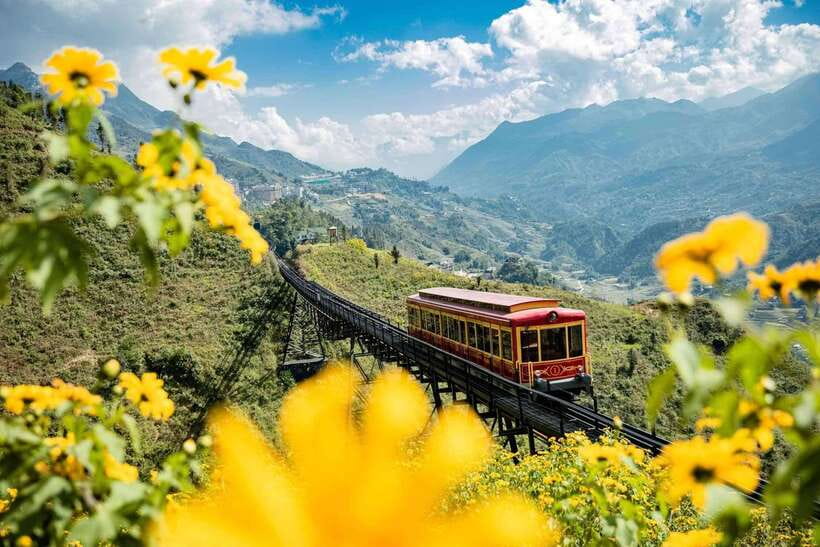From Hanoi: 1-day Sapa Trekking Tour With Overnight Bus - Back to Sapa town, then the long ride home