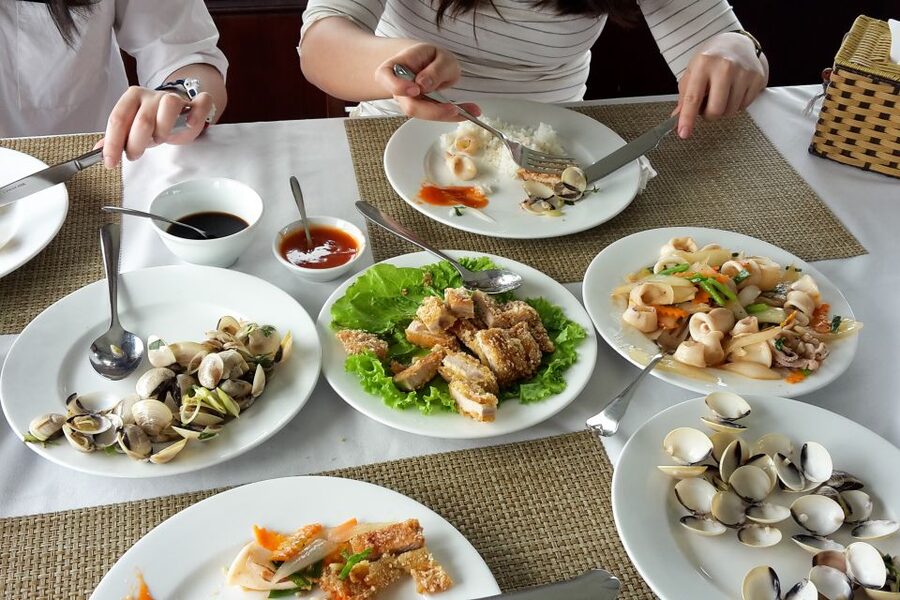 From Hanoi: 2-Day & 1 Night Halong Bay Tour - Luon Cave and Ti Top Island: kayaking or bamboo boat, then swim time