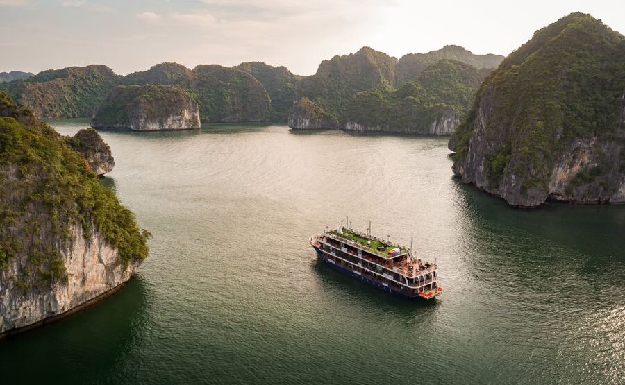 From Hanoi: 2-Day Halong and Lan Ha Bay La Pandora Cruise - Meals and Drinks: What’s Included and Why It’s Worth Not DIY-ing