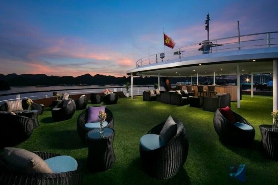 From Hanoi: 2-Day Lan Ha Bay 5-Star Cruise with Balcony - Food onboard: buffet lunches, seafood dinners, and real value