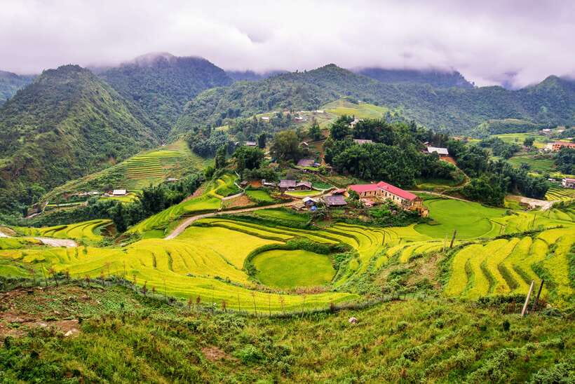 From Hanoi: 2-Day Sapa Trek Tour - Luxury Limousine Transfer - Day 1: Hanoi to Cat Cat village, costumes in Lao Cai, and a waterfall walk