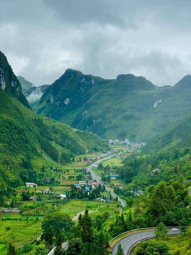 From Hanoi: 3-day Ha Giang Loop - Small group - Day 3: Sa Phin palace, pine passes, rice terraces, and back via Quan Ba
