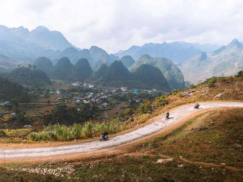 From Hanoi: 4-Day Ha Giang Loop Self-driving/Easy Rider - Starting from Hanoi: VIP bus timing and the easy first night