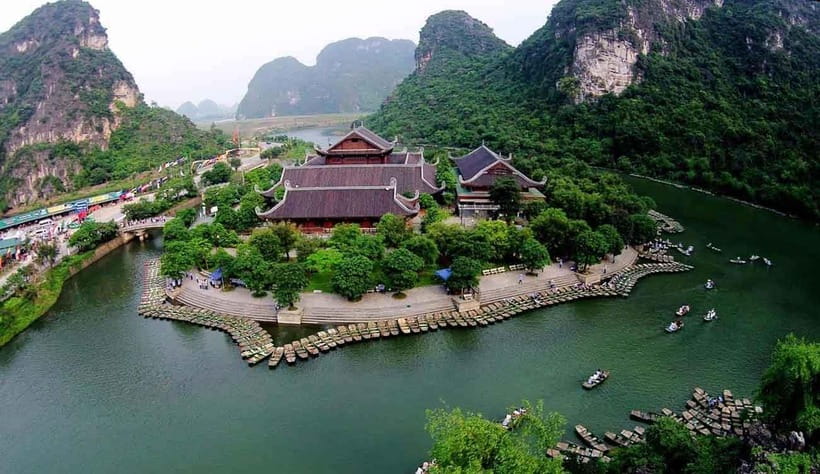 From Hanoi: Bai Dinh, Trang An Mua Cave - A Scenic Day Tour - Why Bai Dinh and Trang An Work So Well Together