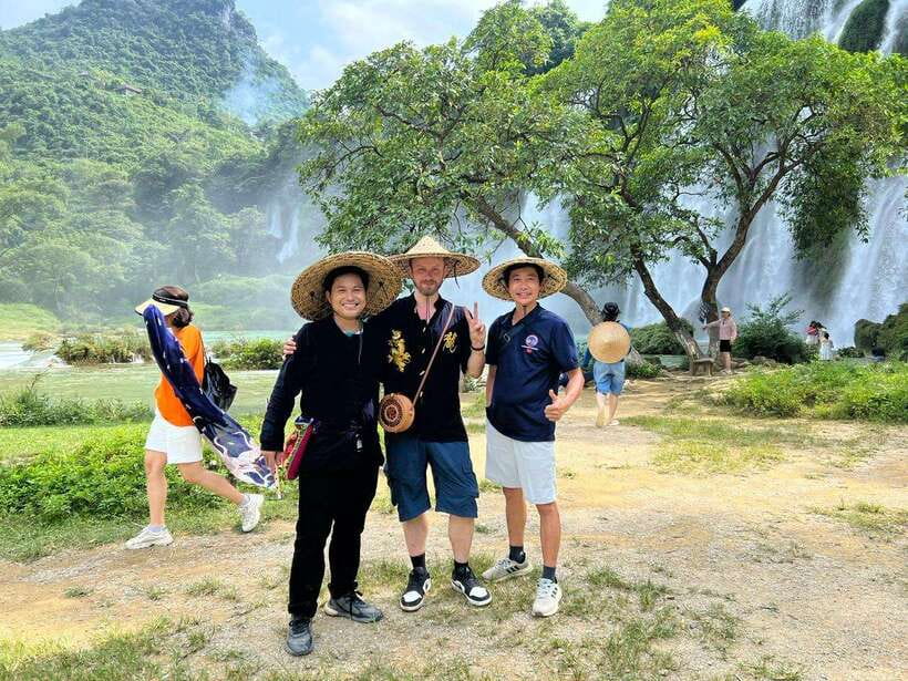 From Hanoi: Ban Gioc Waterfall - Local Villages 2nights/1day - How the return works: dinner, then another overnight bus to Hanoi