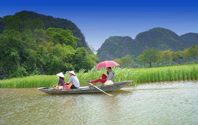 From Hanoi: Full-Day Ninh Binh Highlights Small Group Tour - Hoa Lu, Dinh King Temple, and the feel of an ancient capital