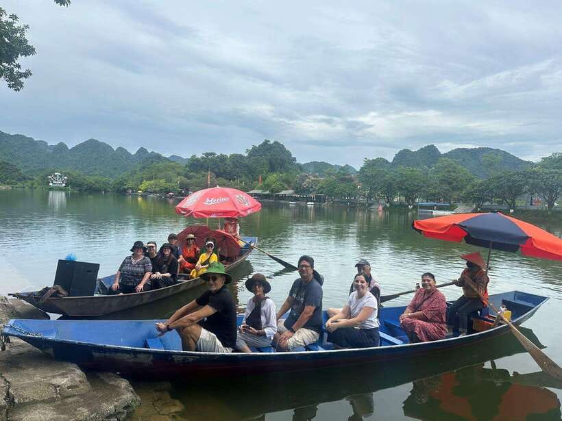 From Hanoi: Full-Day Perfume Pagoda Group Tour with Lunch - Returning to Hanoi: The Coach Ride Home After 10 Hours On the Move